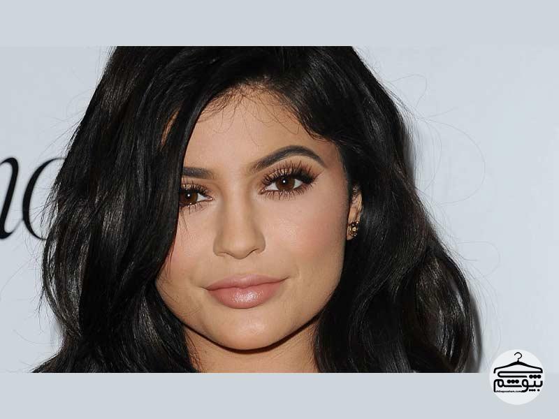 بیوگرافی و جدیدترین ست لباس کایلی جنر