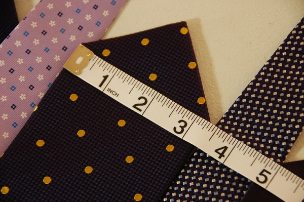 سه گام تا انتخاب طرح، رنگ و ضخامت کراوات