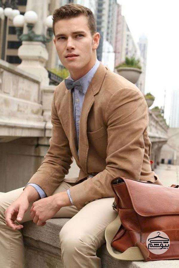 Пиджак boggi бежевый мужской. Мужчина в бежевом костюме. Мужчина в бежевом. Бежевый костюм мужской оджи. Мужчина в бежевом.