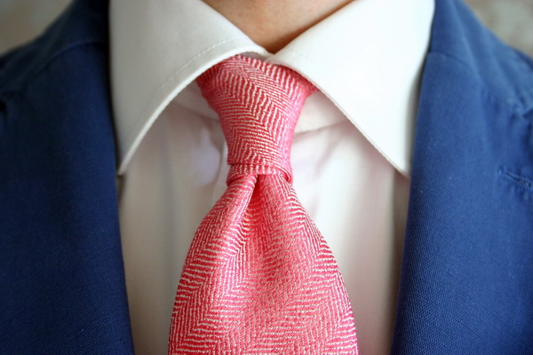 ساده ترین روش بستن گره کراوات کدام است؟