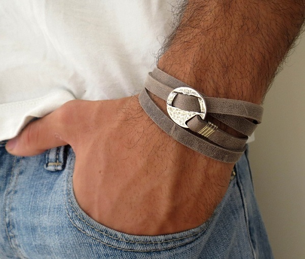 دستبند چرم مردانه 
