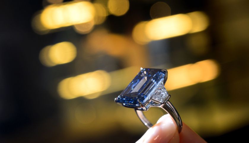 الماس آبی گرانقیمت ترین جواهر جهان