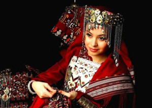پوشش بانوان ترکمن