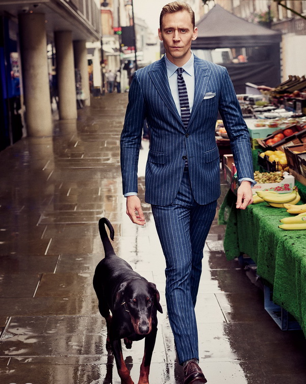 تام هیدلستون با کت و شلوارهای خیره کننده