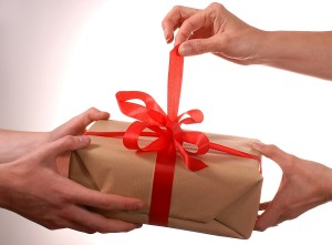 آقایان بخوانند: راهنمای خرید هدیه برای خانم‌ها