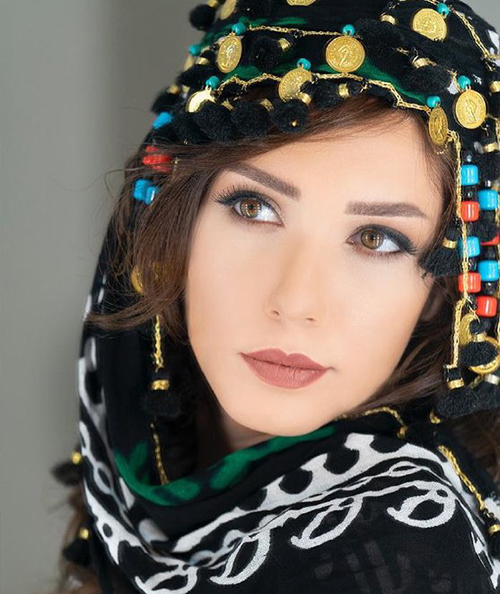 زیباترین شال و روسری‌های بازیگران زن ایرانی