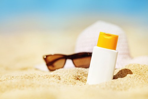 تفاوت بین کرم ضد آفتاب و اسپری و ژل ضد آفتاب