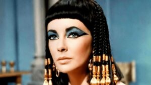 تاثیرات شگفت‌انگیز آرایش مصریان باستان بر تشریفات زیبایی ما