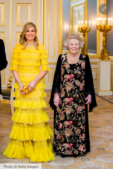 لباس زرد بانوان سلطنتی