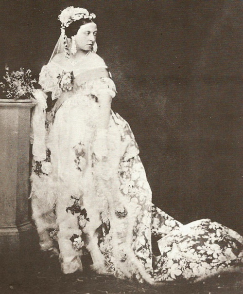 لباس ملکه ویکتوریا