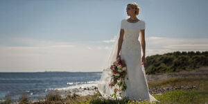 زیباترین لباس عروس‌های سلبریتی‌ها در سال‌های اخیر که می‌توانید الگو بگیرید؛ ساده اما خیره‌کننده!