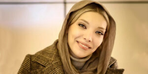این بازیگر زن ایرانی عروس شد؟ لباس متفاوت و جذابش را ببینید!