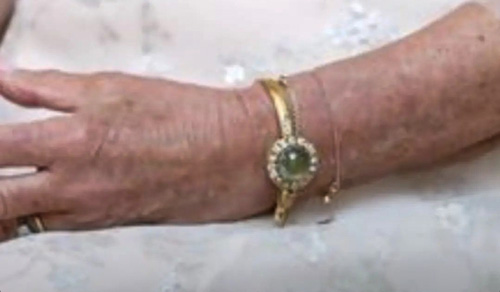 جواهرات ملکه کامیلا