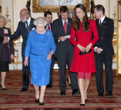 زمانی که خانواده سلطنتی بریتانیا یک لباس را بیش از یک بار پوشیدند