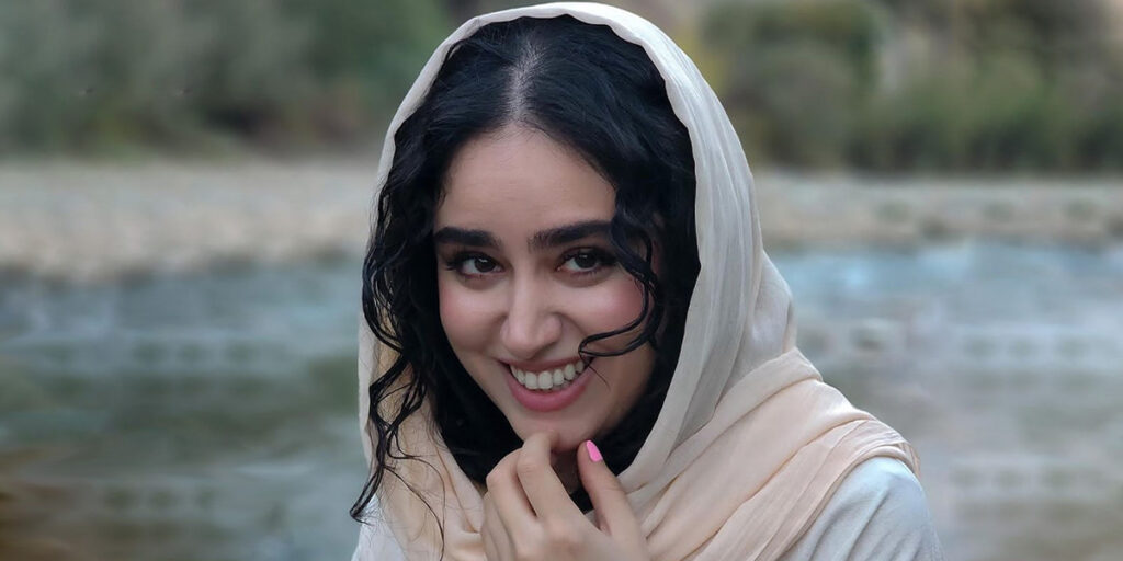 دلبری هانیه غلامی در این ویدئو سوژه کاربران شد؛ واقعا این بازیگر زیباترین چشم‌ها را دارد!