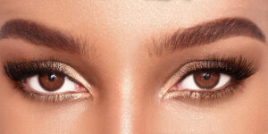 بهترین رنگ خط چشم برای خانم‌هایی که چشم‌های قهوه‌ای دارند کدام است؟