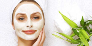 3 ماسک خانگ فوق ساده برای آبرسانی پوست؛ با خیار و سیر و این چیزها خوشگل شوید!