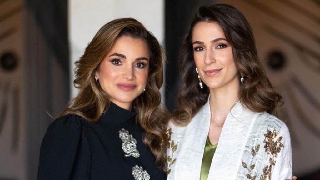ملکه اردن و عروسش واقعا شبیه ملکه‌های دیزنی هستند؛ رانیای 53 ساله مثل الماس در این مراسم درخشید