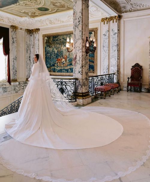 لباس عروس اولیویا کالپو