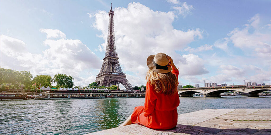 ۶ لباسی که خانم‌های فرانسوی را به خوش‌پوش‌ترین زنان جهان بدل کرد!