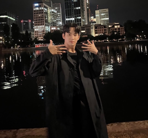 سبک پوشش کیم سو هیون