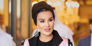 استایل پر زرق و برق ملکه قطر همه دنیا را انگشت به دهان گذاشت