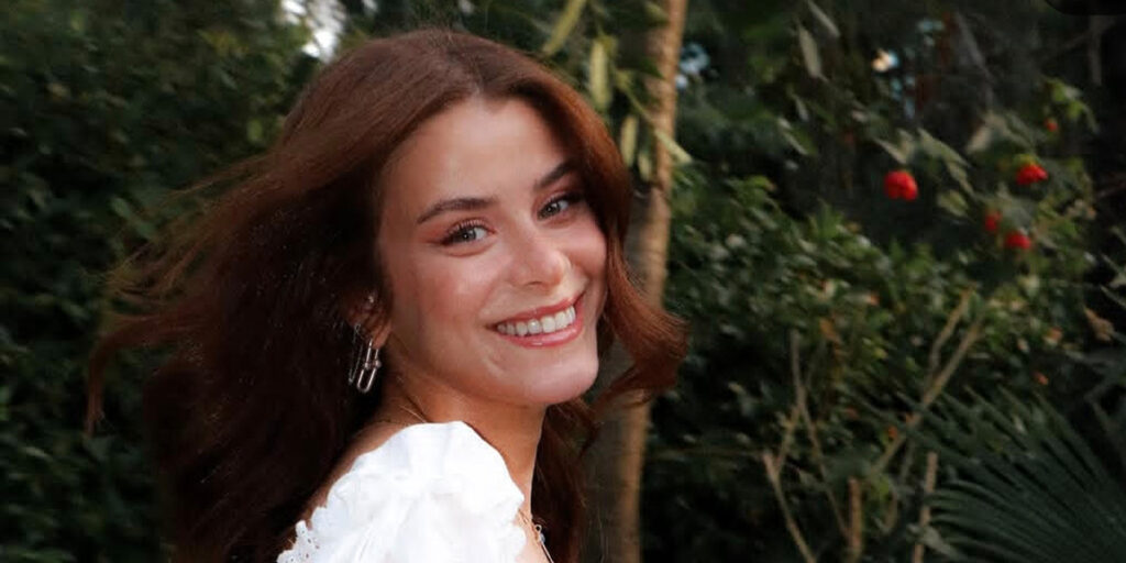 ستاره مشهور و زیبای سریال‌های ترکی هم محجبه شد