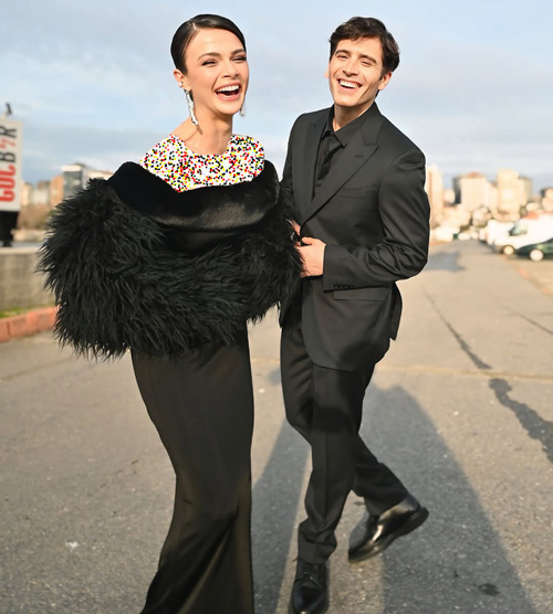 پیراهن مشکی سینم اونسال