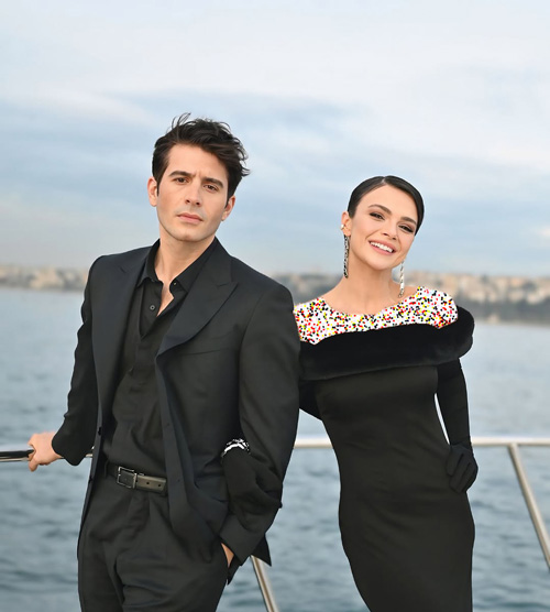 پیراهن مشکی سینم اونسال