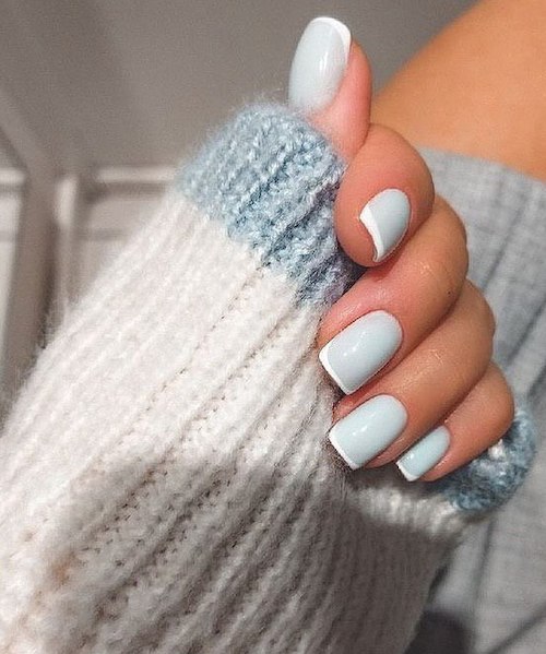 فرنچ ناخن برای بهار ۱۴۰۴