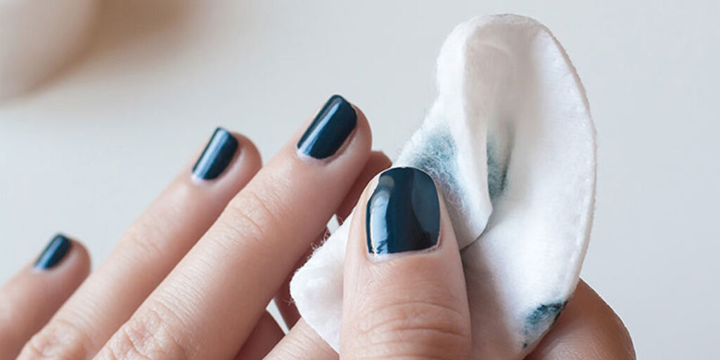 پاک کردن لاک ناخن با آبلیمو واقعا امکانپذیر است؟