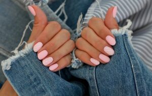 زیباترین رنگ لاک برای پوست گندمی کدام است؟