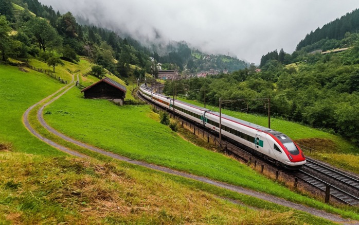 خرید بلیط قطار تهران شیراز و انتخاب بهترین لباس