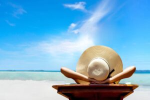 موقع آفتاب گرفتن ضد آفتاب بزنیم یا نه؟ حقیقتی که باید بدانید