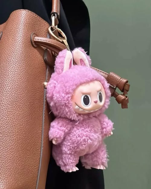 عروسک لابوبو