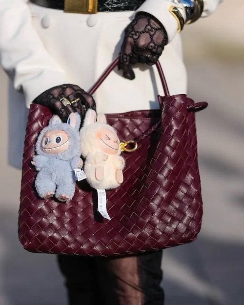 عروسک لابوبو