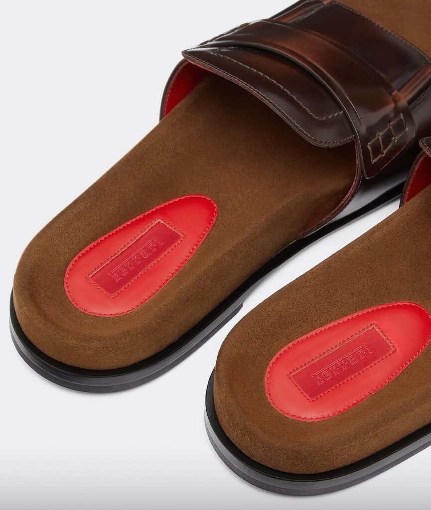 صندلهای فراری