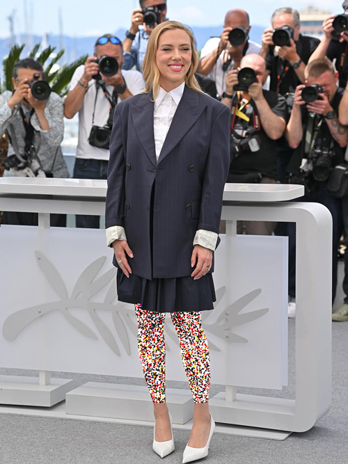 اسکارلت جوهانسون در مراسم فوتوکال کن جشنواره ۲۰۲۵