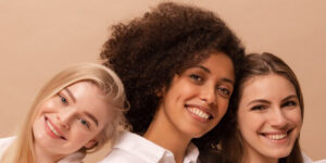 آرایش پوست برنزه چه تفاوتی با آرایش پوست سفید دارد؟