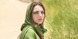 قیمت نجومی کیف بهنوش طباطبایی در استایل جدیدش لو رفت!