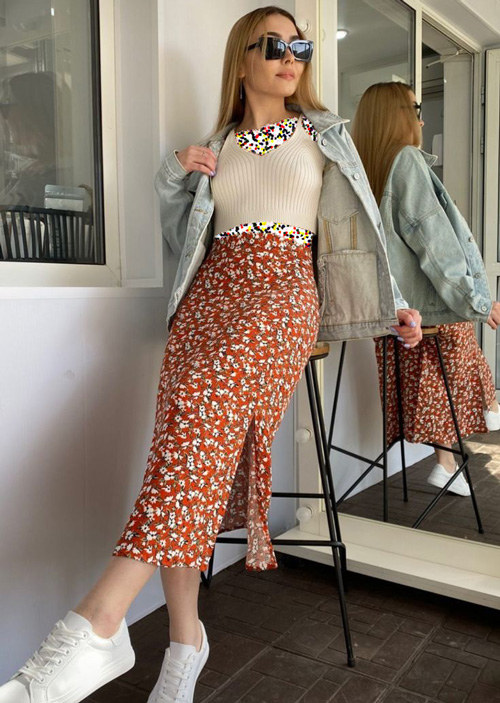 استایل تابستانی با کت جین و دامن