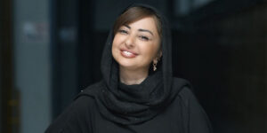 نفیسه روشن با این استایل شلوغ در چین دیده شد