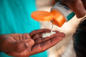 77 درصد ضد آفتاب‌ها استاندارد نیستند؛ آیا شما هم باید نگران باشید؟!