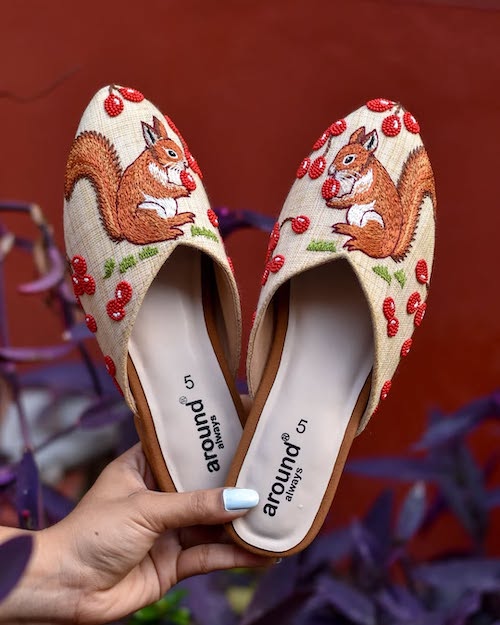 صندل‌های خاص گلدوزی‌شده