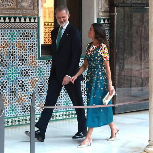 پیراهن تکراری لتیزیا