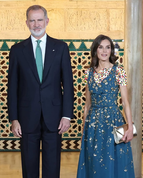 پیراهن تکراری لتیزیا