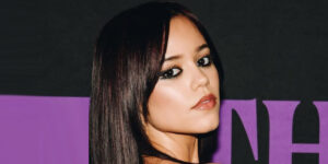 بازیگر نقش ونزدی روسری به سر کرد و خنده آمد ما را!