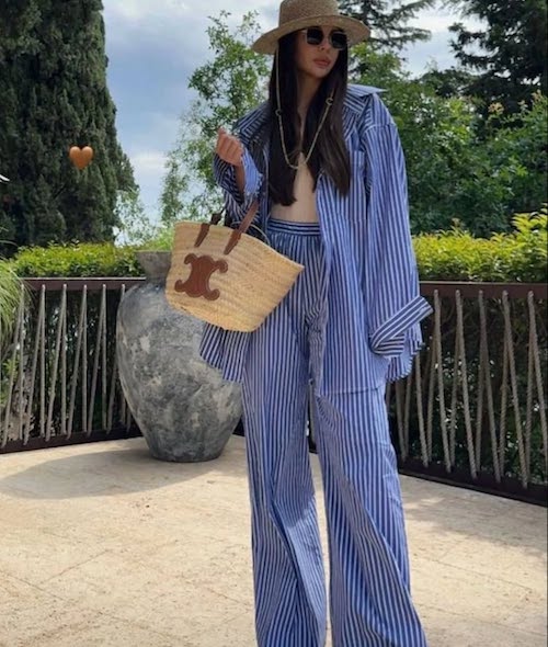 شومیز‌های راه‌راه آبی و سفید