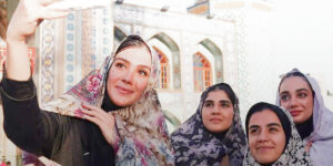 استایل بامزه دختران والیبالیست کشورمان در امامزاده صالح