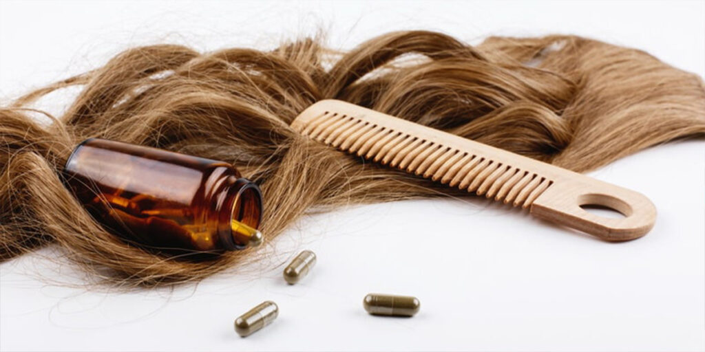 ریزش مو دارید؟ خواهشا از خوردن این ویتامین‌ها غافل نشوید